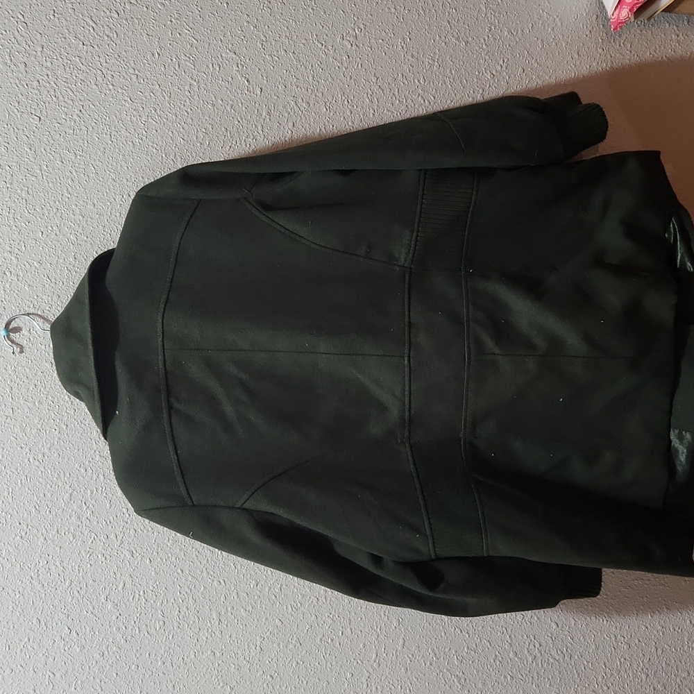 Coat - Picture 3 of 5
